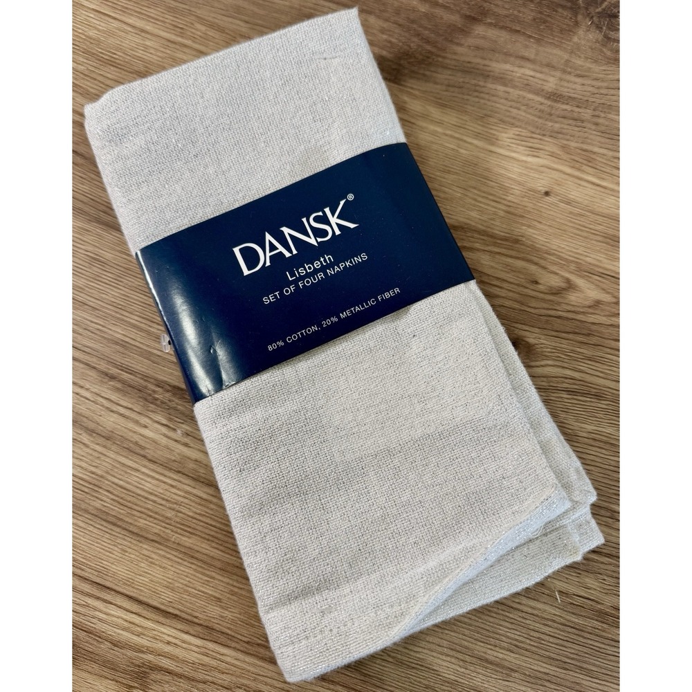 Dansk Lisbeth Napkins 4 Silver Metallic Holiday Wedding Glam Quiet Luxury Money